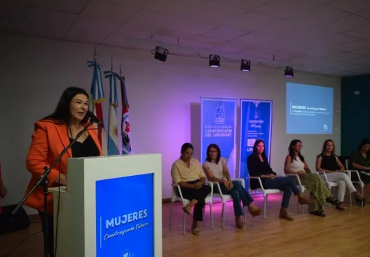 Comienza el ciclo de charlas sobre salud femenina “Somos muchas las que sentimos lo mismo”